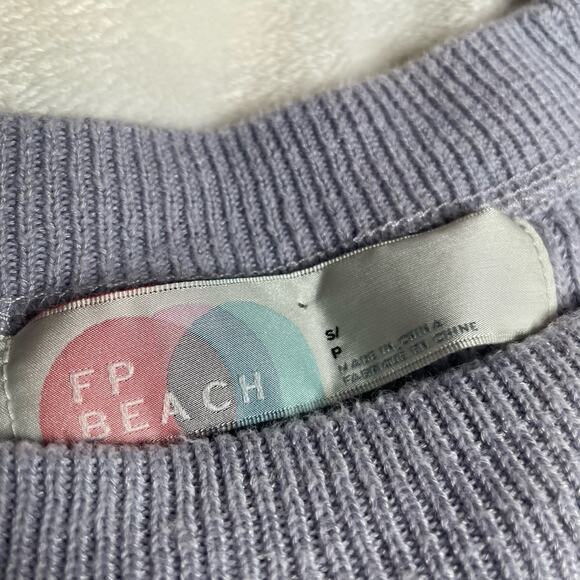 FREE PEOPLE BEACH Lavender Purple Knit Sweater Crewneck Small Cropped - Picture 2 of 3